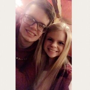 Meet your Posher, Crystal